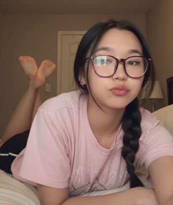 Full leaked Marsheybunni private photo
