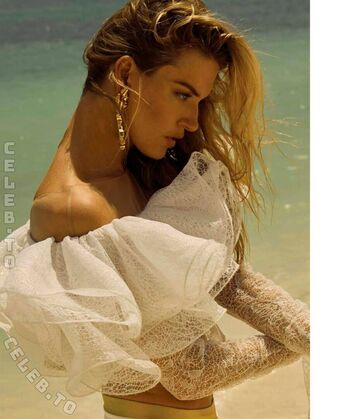 Martha Hunt