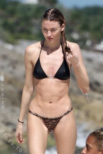 Martha Hunt