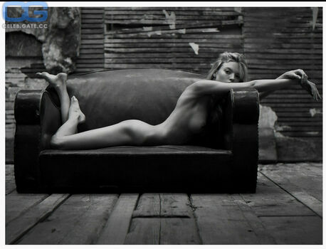 Full leaked Martha hunt page private photo