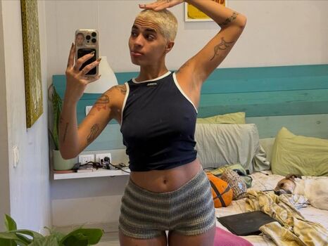 Full leaked Marwaelraddadd private photo