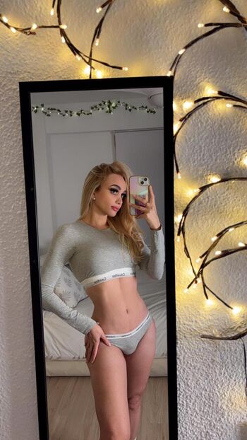 Full leaked Mary janet private photo
