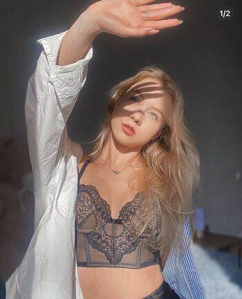 Full leaked Mary lvk page private photo