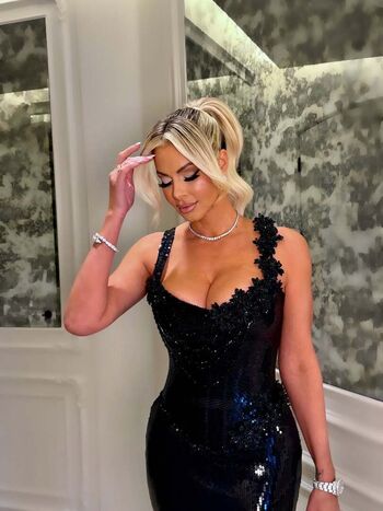 Full leaked Maryse wwe private photo