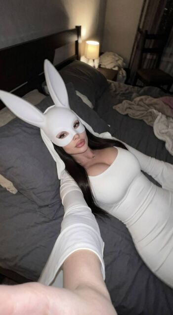 Full leaked Maskyrabbit private photo