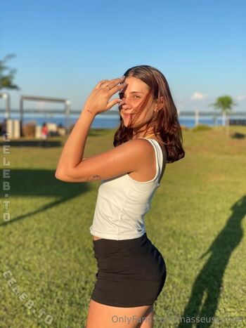 Full leaked Masseusealine private photo