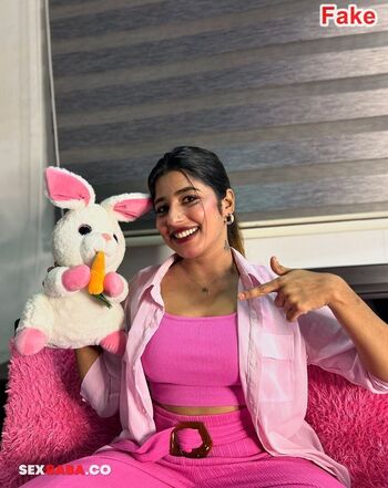 Full leaked Mastani private photo