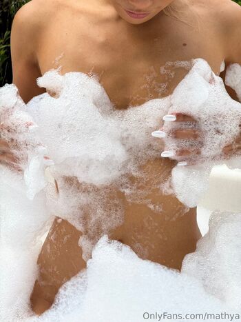 Full leaked Mathya private photo