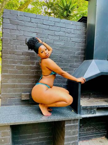 Full leaked Matshidiso private photo
