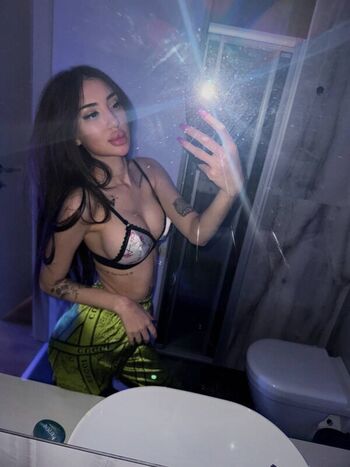 Full leaked Maxamadjaanova private photo
