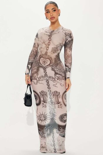 Full leaked Maxi ink private photo