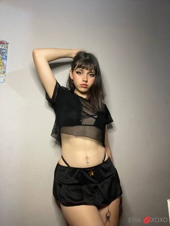 Full leaked Maxiimowicz private photo