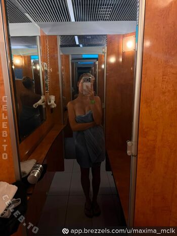 Full leaked Maxima mclk page private photo