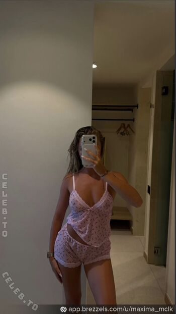 Full leaked Maxima mclk  page private photo