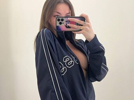 Full leaked Maxinegable private photo
