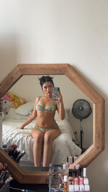 Full leaked May lee page private photo