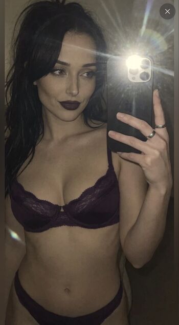 Full leaked Maya bell private photo