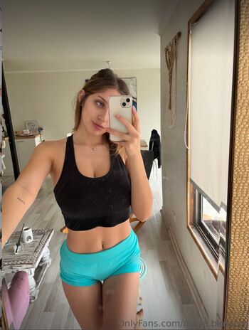 Full leaked Maya blossom private photo