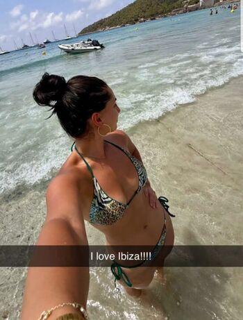 Full leaked Maya desrochers private photo