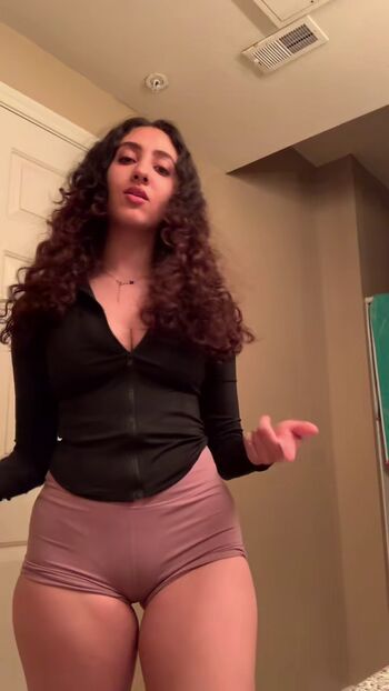 Maya Fathi