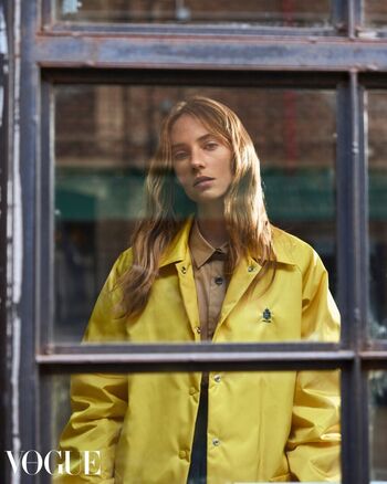 Full leaked Maya hawke page private photo
