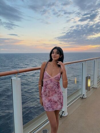 Full leaked Maya mayanalluri private photo