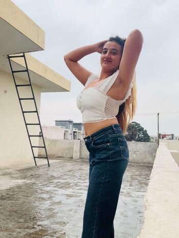 Full leaked Maya thakur page private photo