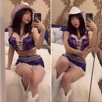 Full leaked Maya tharmr private photo