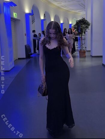 Full leaked Mayaa zr private photo