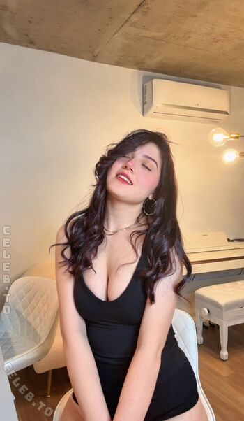 Full leaked Mayamax private photo
