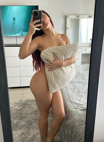 Full leaked Mayaraaee page private photo