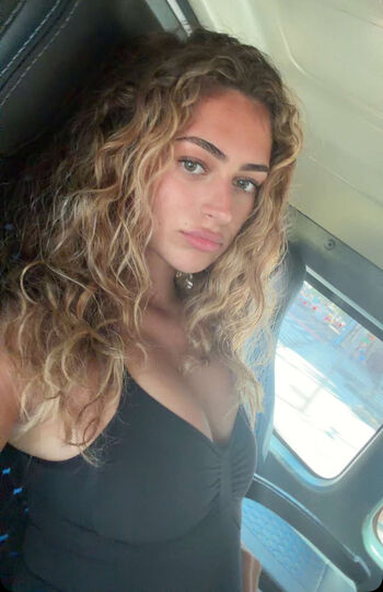Full leaked Maybeshana private photo