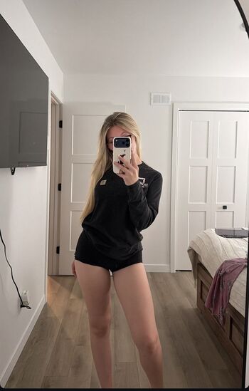 Full leaked Mayghane choquette private photo