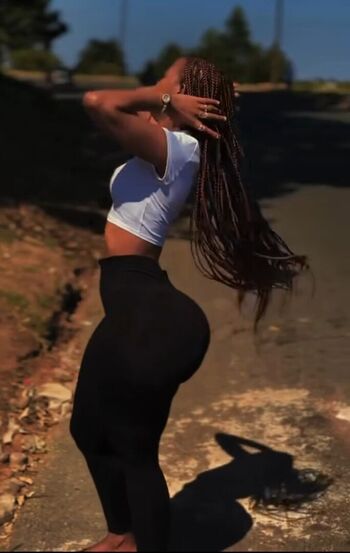 Full leaked Mazizi private photo
