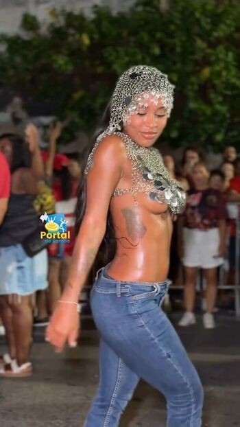 Full leaked Mc rebecca  page private photo