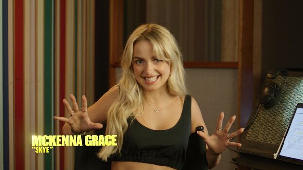 Full leaked Mckenna grace  page private photo