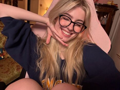 Full leaked Mckennabull page private photo