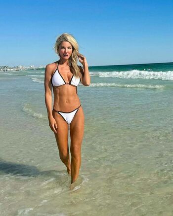 Full leaked Mckinzie roth private photo