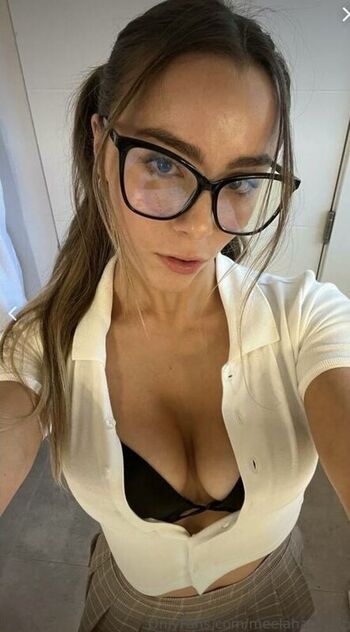 Full leaked Meelah robbins private photo