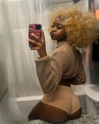 Full leaked Meetliyahx private photo