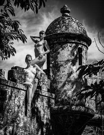 Full leaked Meg modelling private photo