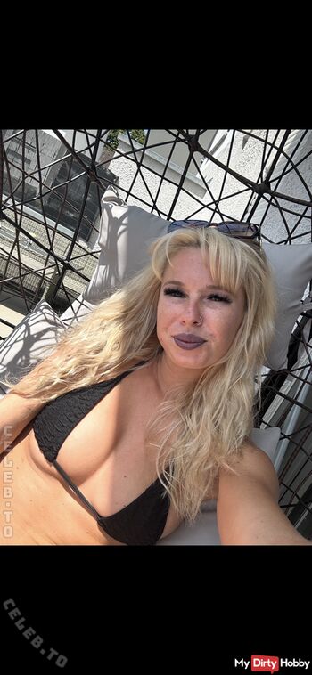 Full leaked Megan crown private photo