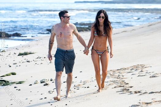 Full leaked Megan fox  page private photo