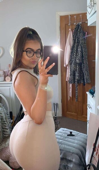 Full leaked Megan winup private photo