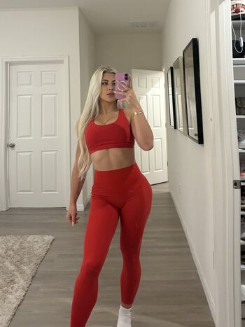 Full leaked Meghan walker private photo