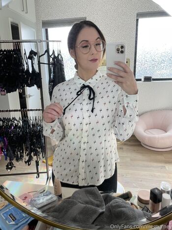 Full leaked Megturney private photo