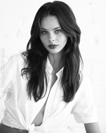 Full leaked Meika woollard page private photo
