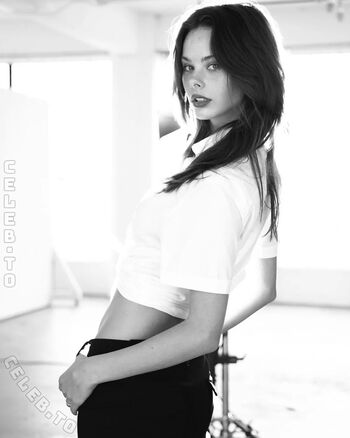 Full leaked Meika woollard page private photo