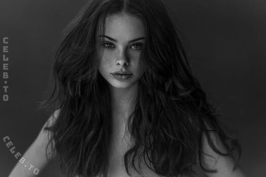 Full leaked Meika woollard page private photo
