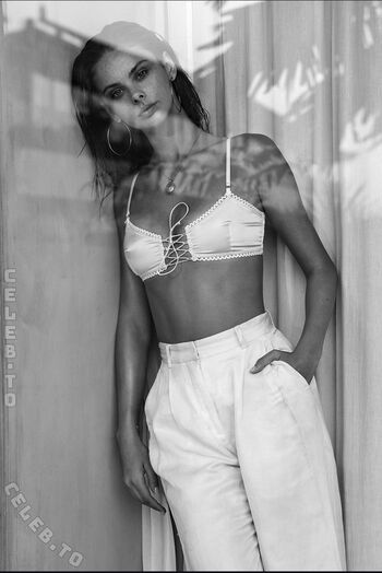 Full leaked Meika woollard private photo